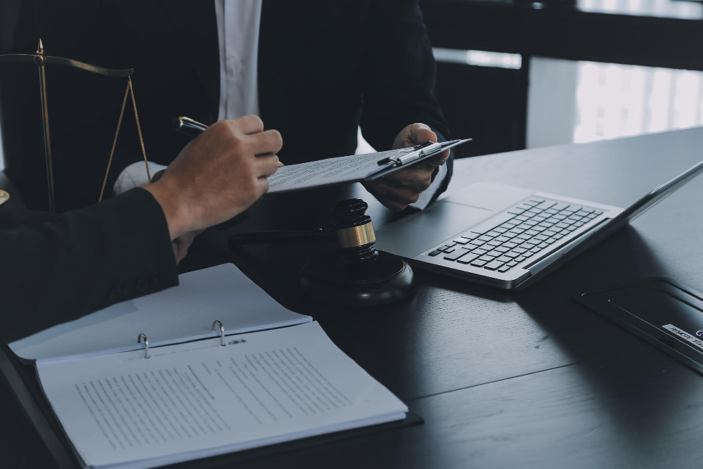 Quick, your Law firm needs Cybersecurity! 5 61124